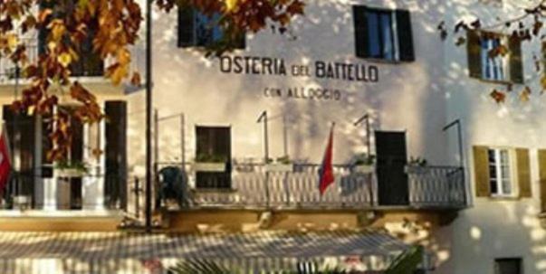 Отель Osteria Battello Казлано Экстерьер фото